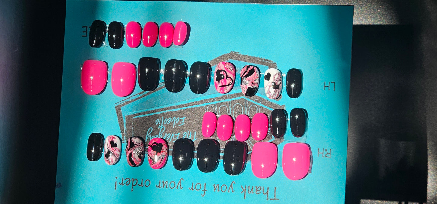 RTS Black/Pink Hearts