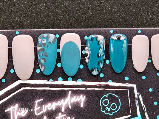 Gray/Teal Leopard Print